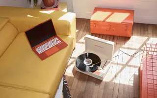 Packard Bell revient 100 ans après sa naissance, et pas seulement avec un PC