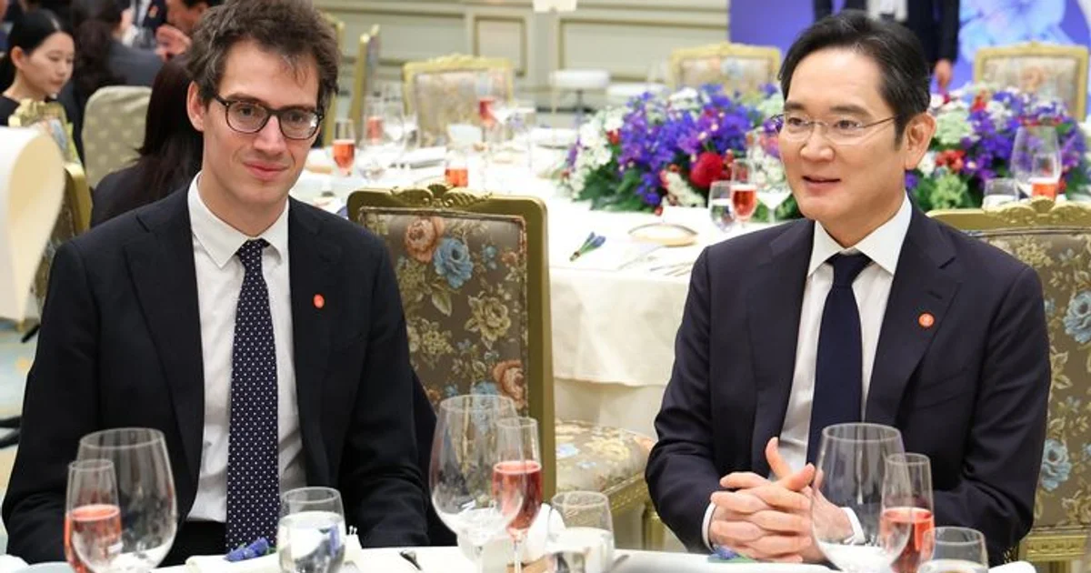 Samsung met Mistral AI dans ses usines : l’IA doit maintenant aider à fabriquer les puces