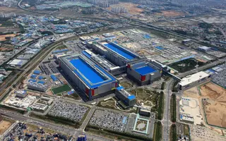 Samsung veut faire entrer le High-NA EUV dans la DRAM dès 2028, mais les masques 12 pouces viendront bien plus tard